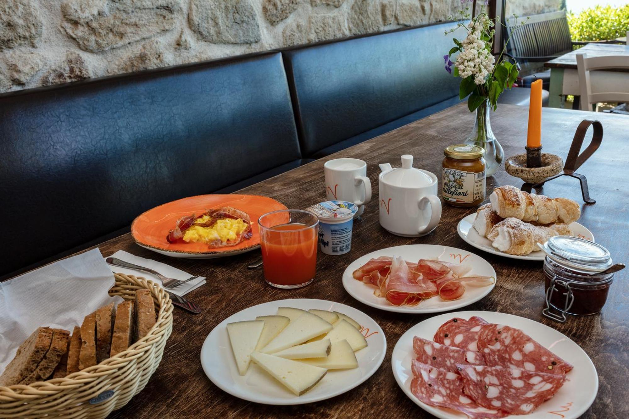 Valdonica Winery Fine Dine & Wine Hotel Sassofortino Exterior foto