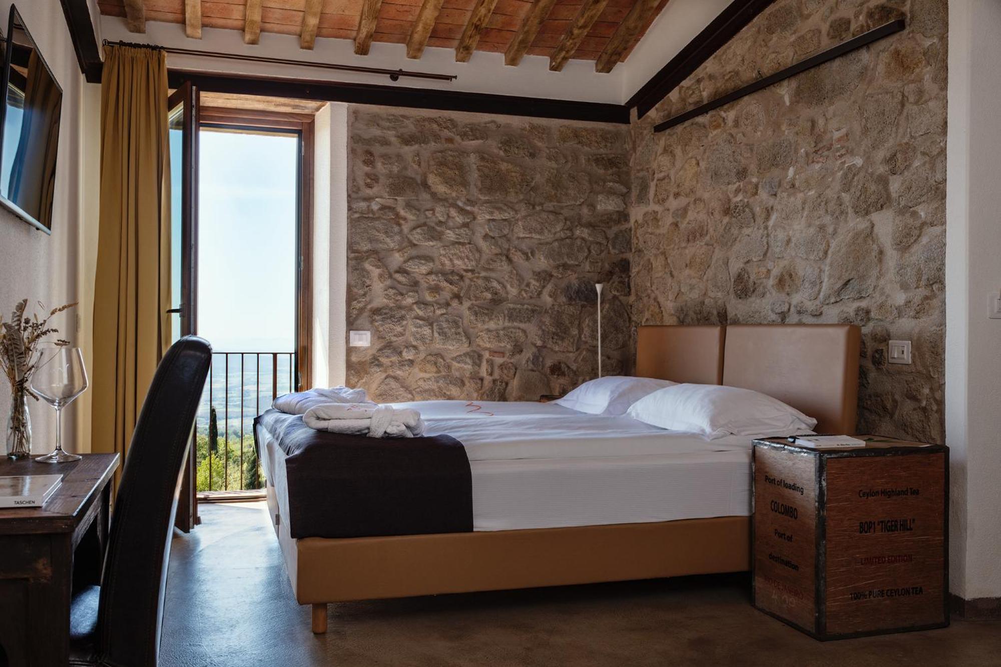 Valdonica Winery Fine Dine & Wine Hotel Sassofortino Exterior foto