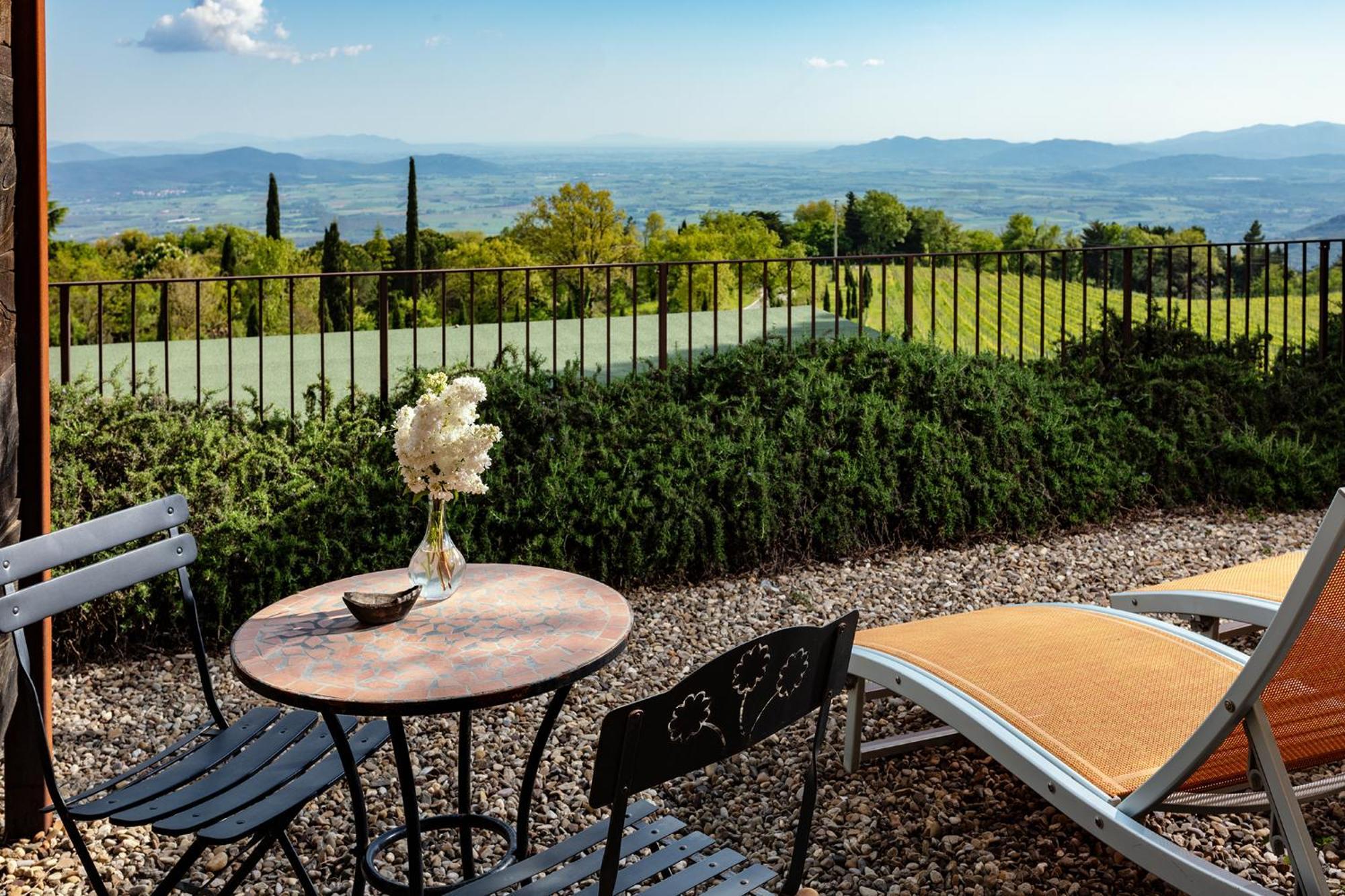 Valdonica Winery Fine Dine & Wine Hotel Sassofortino Exterior foto