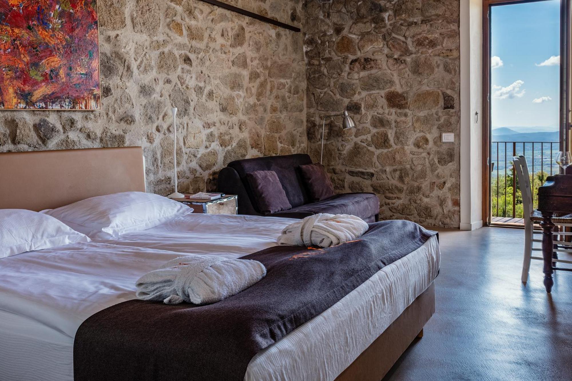 Valdonica Winery Fine Dine & Wine Hotel Sassofortino Exterior foto